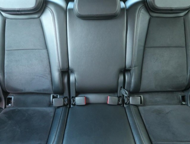 Škoda Karoq  1.6 TDI Ambition