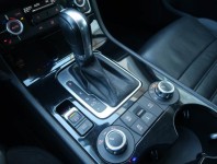 Volkswagen Touareg  3.0 TDI R-Line