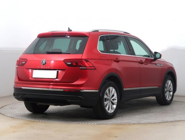 Volkswagen Tiguan  2.0 TDI Elegance