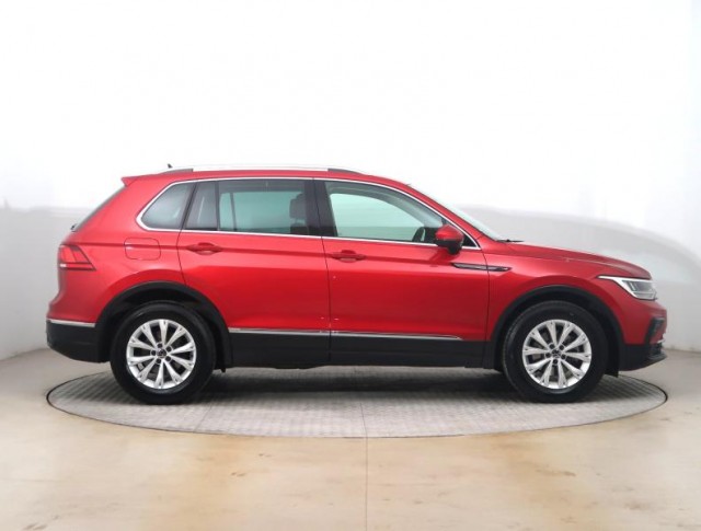 Volkswagen Tiguan  2.0 TDI Elegance