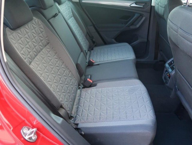 Volkswagen Tiguan  2.0 TDI Elegance