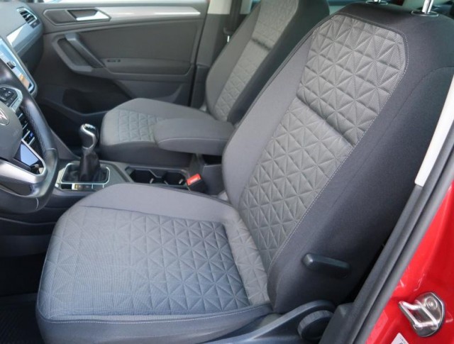 Volkswagen Tiguan  2.0 TDI Elegance