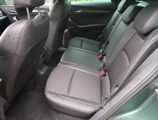 Škoda Karoq  1.6 TDI Style Plus