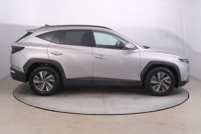 Hyundai Tucson  1.6 T-GDI 48V MHEV Smart