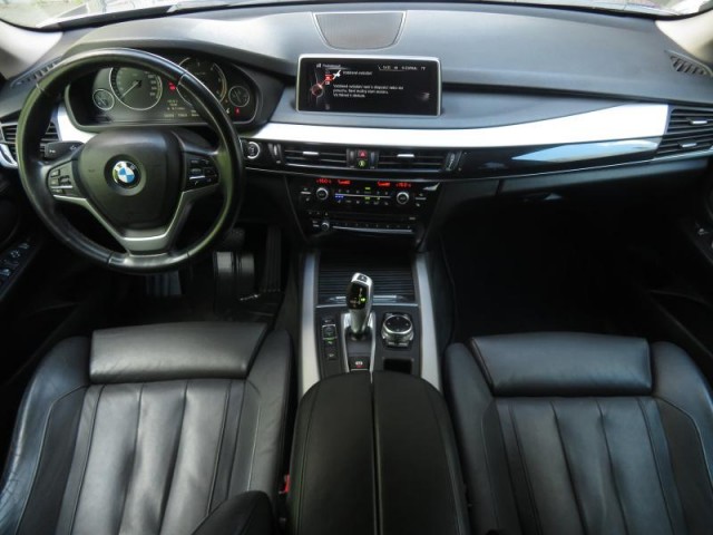 BMW X5  xDrive40d 