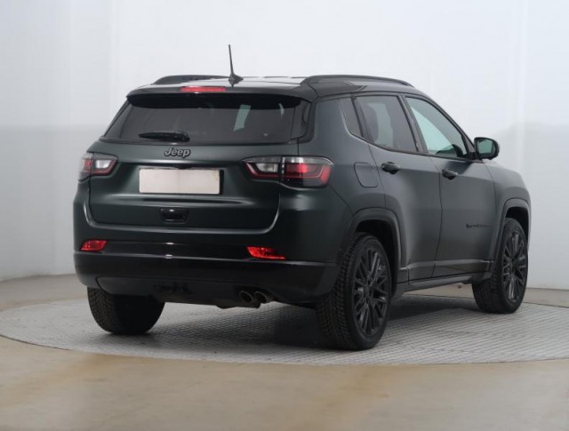 Jeep Compass  1.3 T-GDI 
