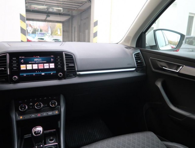 Škoda Karoq  1.5 TSI Style