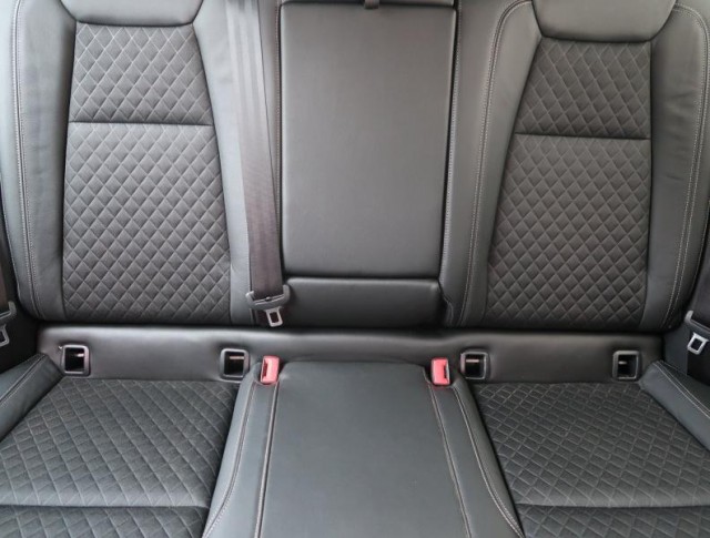 Škoda Karoq  1.5 TSI Style