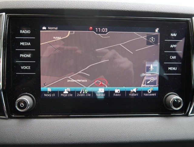 Škoda Karoq  1.5 TSI Style