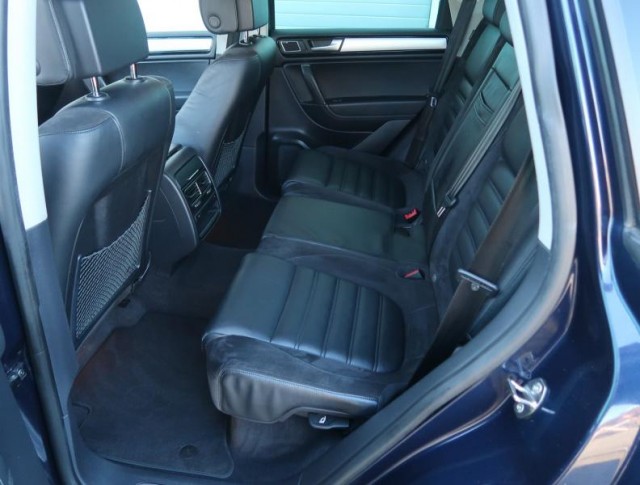 Volkswagen Touareg  3.0 TDI R-Line