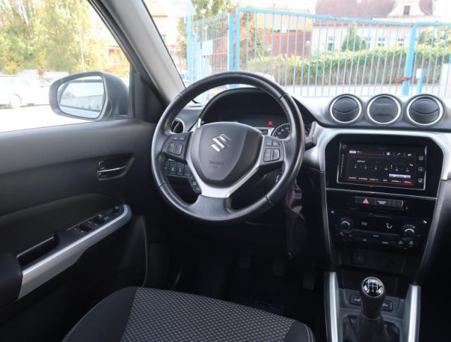 Suzuki Vitara  1.6 VVT 
