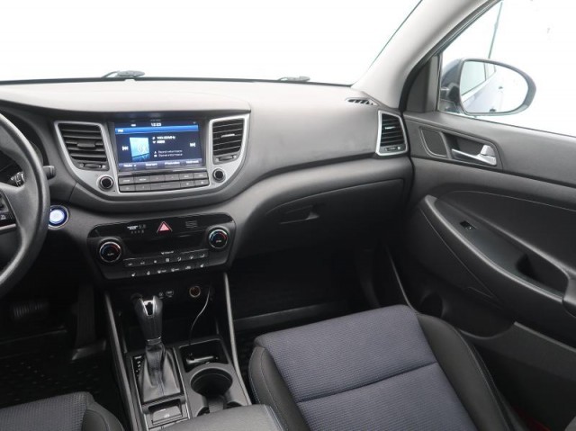 Hyundai Tucson  1.7 CRDi 
