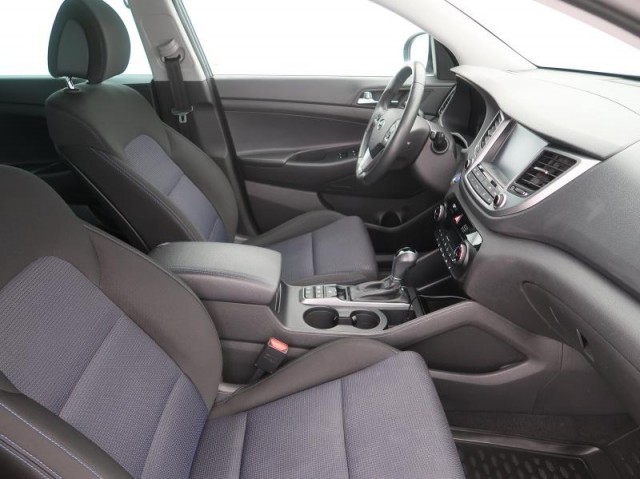 Hyundai Tucson  1.7 CRDi 