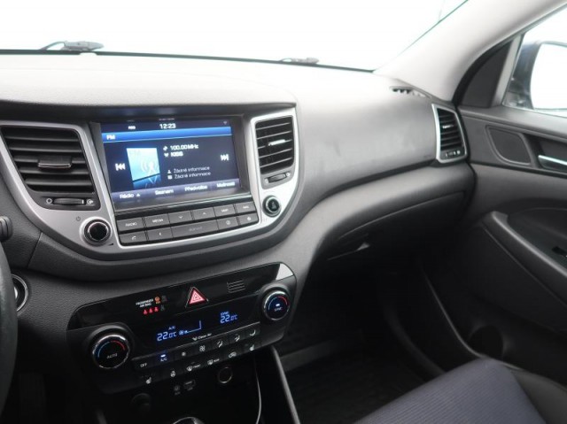 Hyundai Tucson  1.7 CRDi 