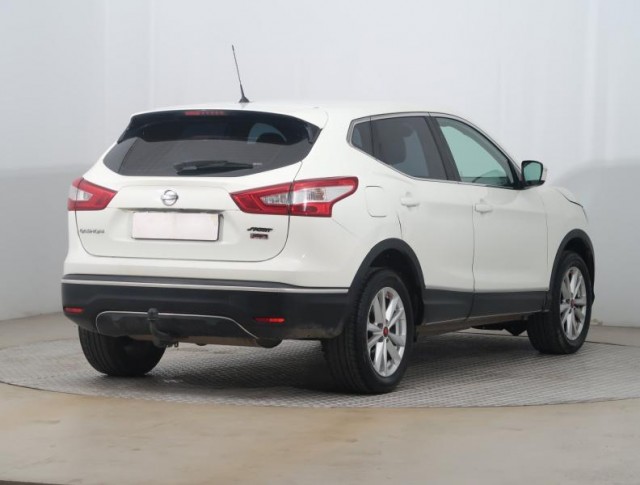 Nissan Qashqai  1.2 DIG-T 