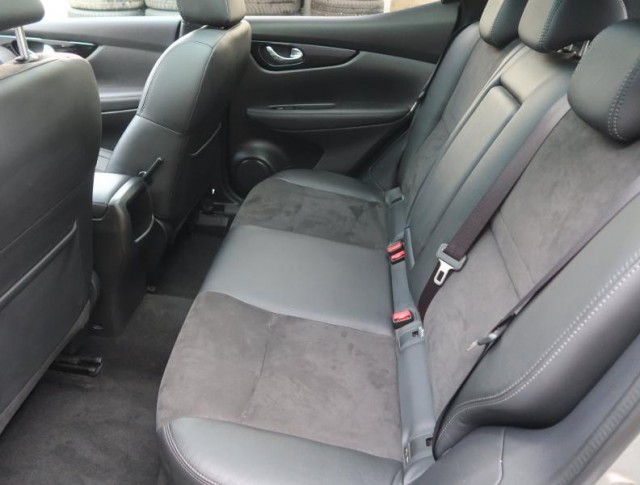 Nissan Qashqai  1.6 DIG-T 