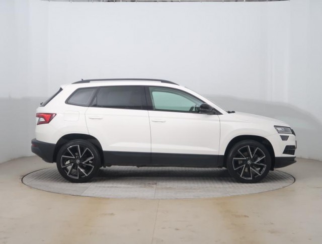 Škoda Karoq  1.0 TSI Ambition
