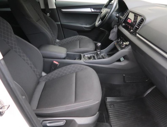 Škoda Karoq  1.0 TSI Ambition