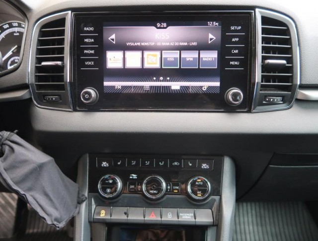 Škoda Karoq  1.0 TSI Ambition