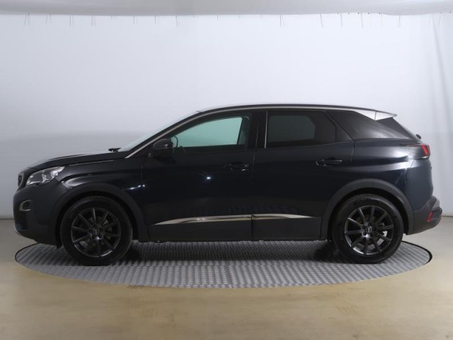 Peugeot 3008  1.2 PureTech Allure