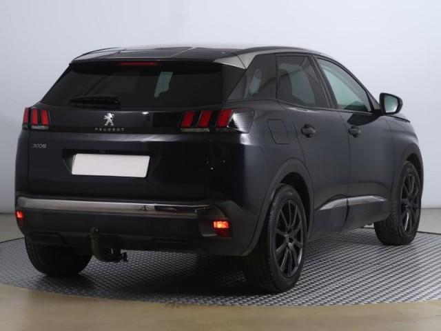 Peugeot 3008  1.2 PureTech Allure