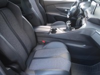 Peugeot 3008  1.2 PureTech Allure