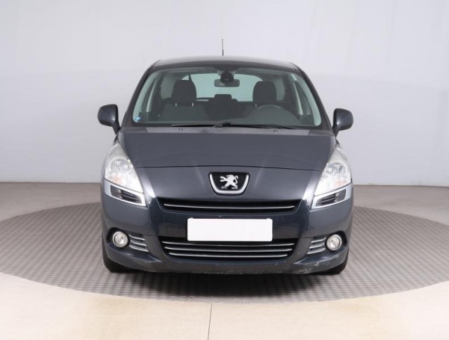 Peugeot 5008  1.6 HDi 