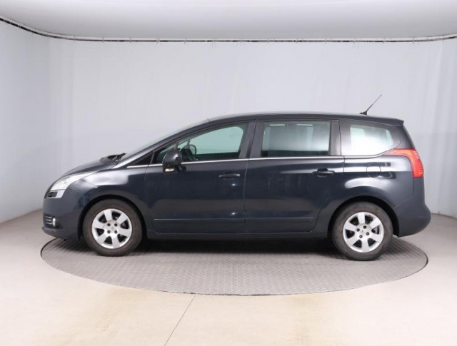 Peugeot 5008  1.6 HDi 