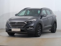 Hyundai Tucson  2.0 CRDi 