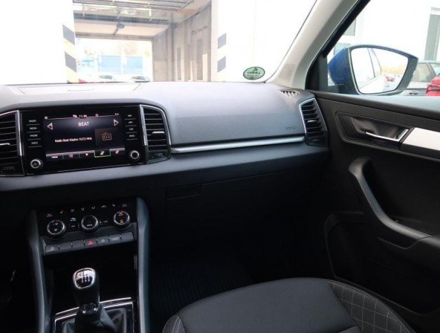 Škoda Karoq  1.0 TSI Ambition