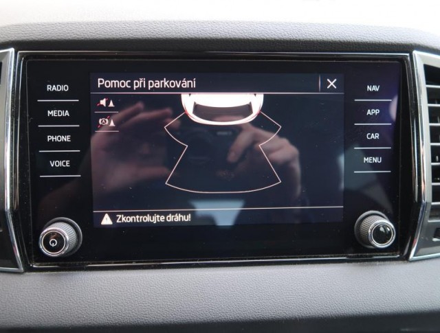 Škoda Karoq  1.0 TSI Ambition