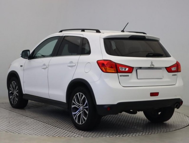 Mitsubishi ASX  2.2 DI-D 