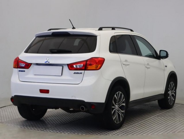 Mitsubishi ASX  2.2 DI-D 