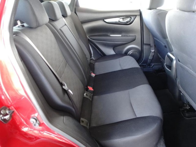 Nissan Qashqai  1.2 DIG-T 