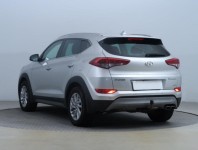 Hyundai Tucson  2.0 CRDi 