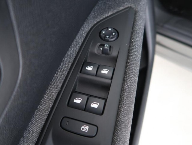 Peugeot 3008  1.2 PureTech 