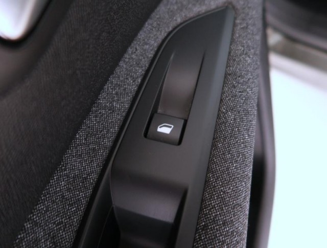 Peugeot 3008  1.2 PureTech 