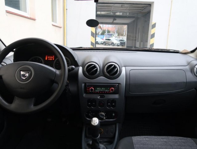 Dacia Duster  1.6 16V 