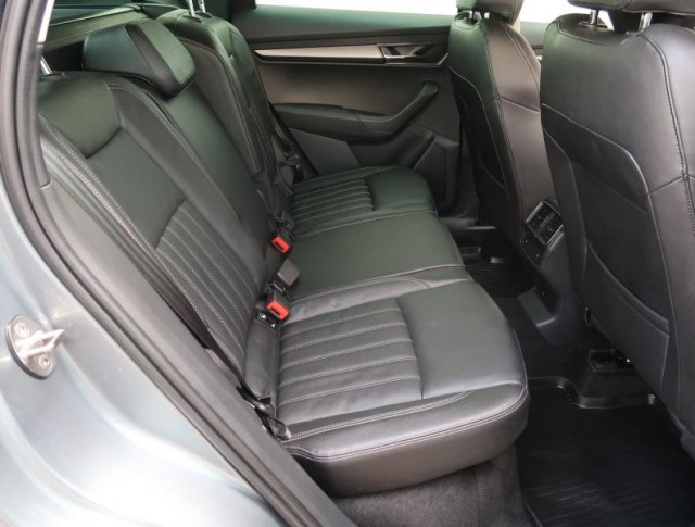 Škoda Karoq  1.5 TSI Style Plus