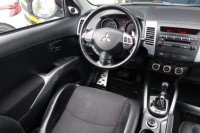 Mitsubishi Outlander  2.2 DI-D Instyle