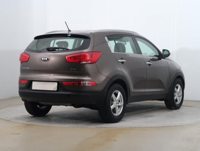 Kia Sportage  2.0 CRDi 