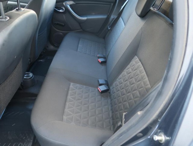 Dacia Duster  1.6 16V 