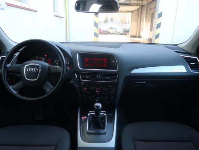 Audi Q5  2.0 TDI 