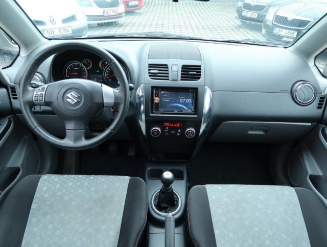 Suzuki SX4  1.6 VVT 