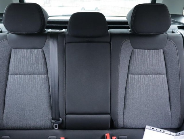 Škoda Karoq  1.5 TSI Style