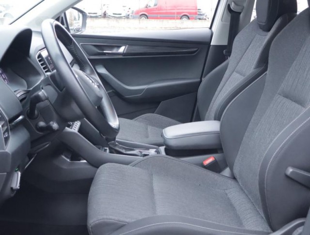 Škoda Karoq  1.5 TSI Style
