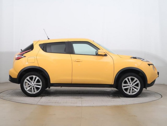 Nissan Juke  1.6 i 