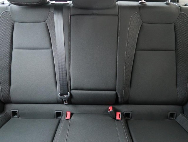 Škoda Karoq  1.5 TSI Fresh