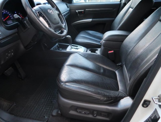 Hyundai Santa Fe  2.2 CRDi 