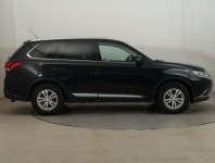 Mitsubishi Outlander  2.2 DI-D 